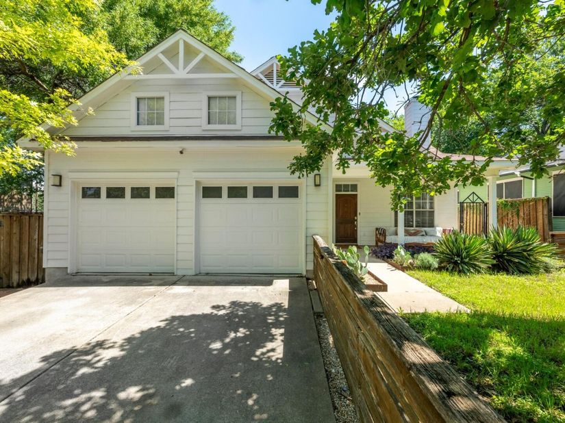 302 Ben Howell DR, Austin TX 78704