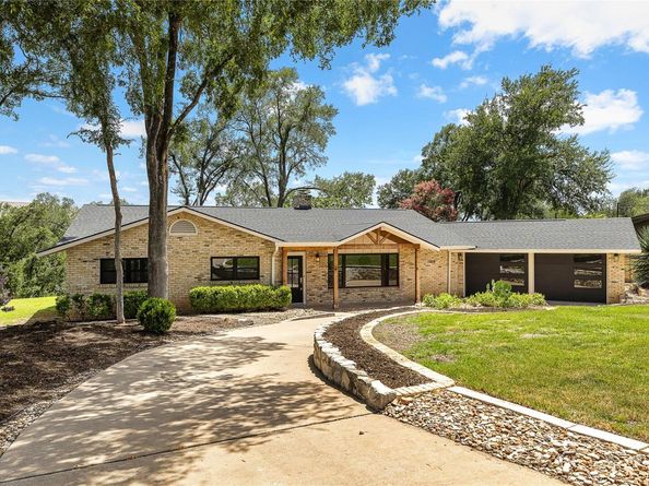 1014 Country Club RD, Georgetown TX 78628