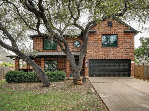 8409 Nairn DR, Austin TX 78749