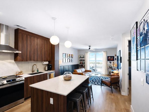 1701 Simond Ave 625, Austin TX 78723