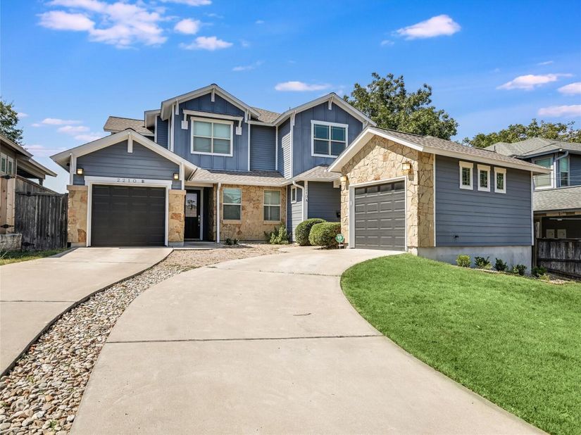 2210 Schriber ST A, Austin TX 78704