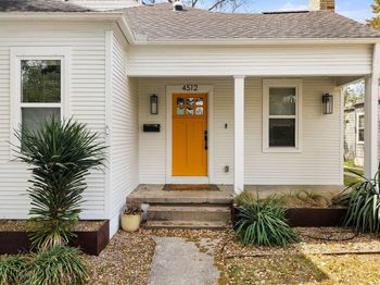 4512 Ramsey Ave