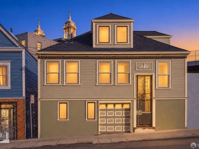 24 Bosworth Street, San Francisco CA 94112