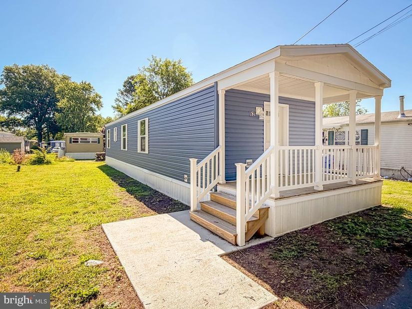 62 Harrison Drive, Fairless Hills PA 19030