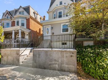 56 E Tulpehocken Street