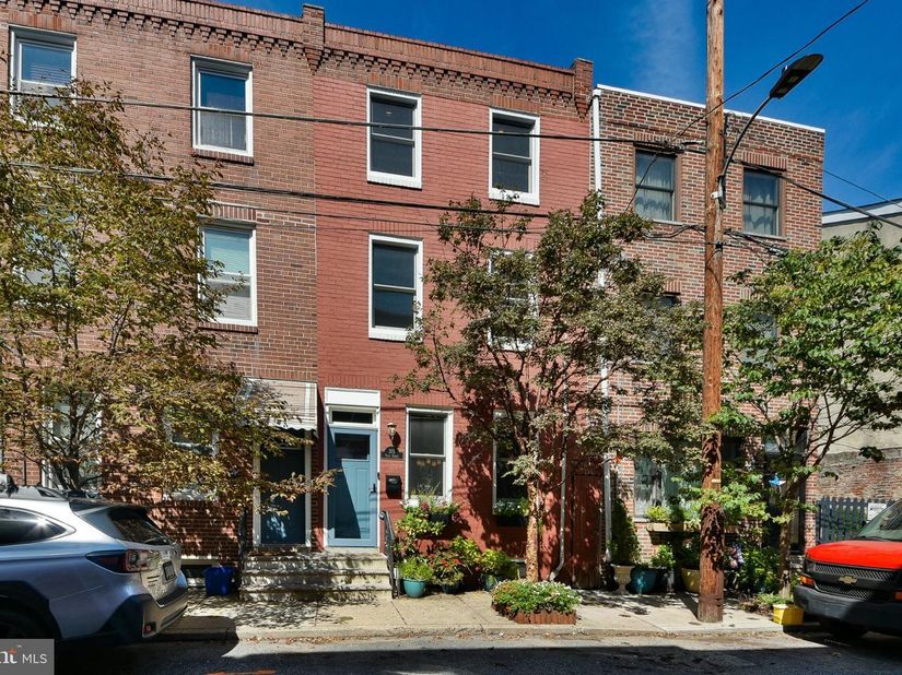 315 Titan Street, Philadelphia PA 19147