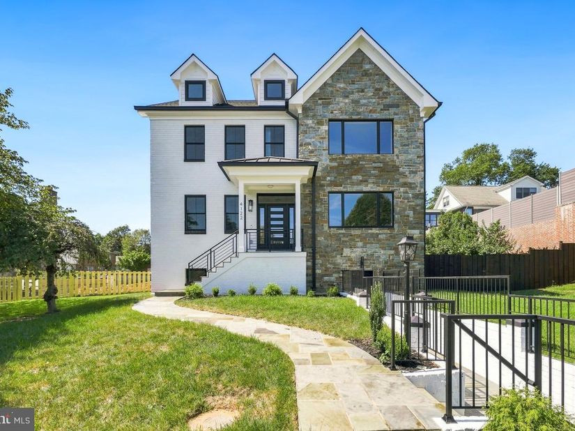 4122 16TH Street NW, Washington DC 20011