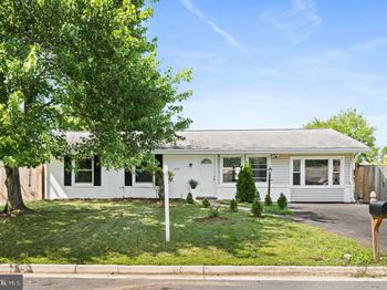 501 E Poplar Road E