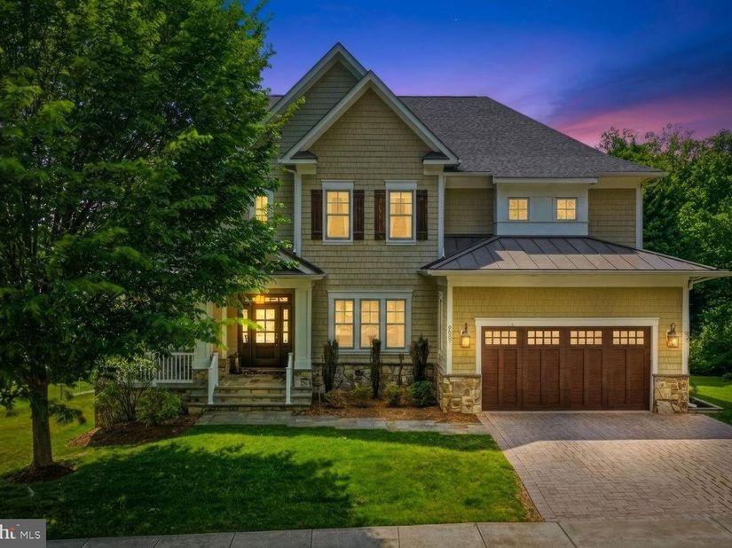 6537 35TH Road N, Arlington VA 22213