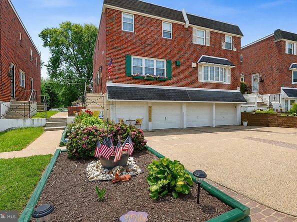 9916 S Canterbury Road, Philadelphia PA 19114