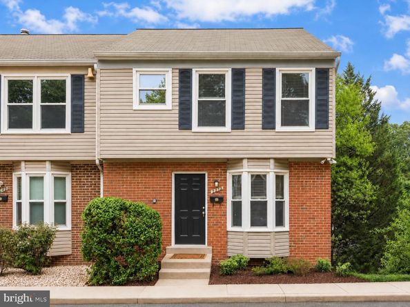 2213 S Pollard Street, Arlington VA 22204
