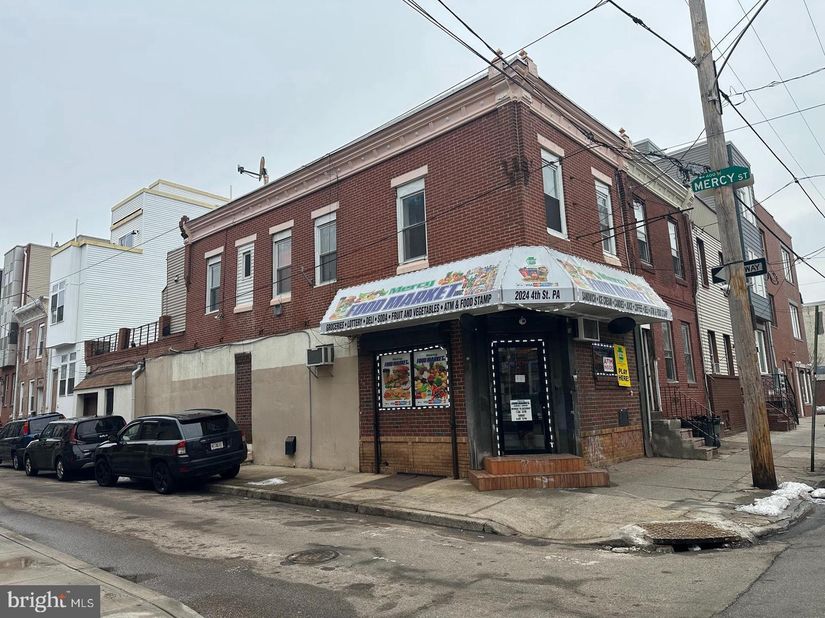 2024 S 4TH Street, Philadelphia PA 19148