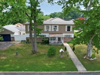 2400 Grand Avenue