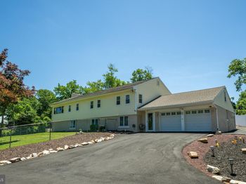11 Williams Lane