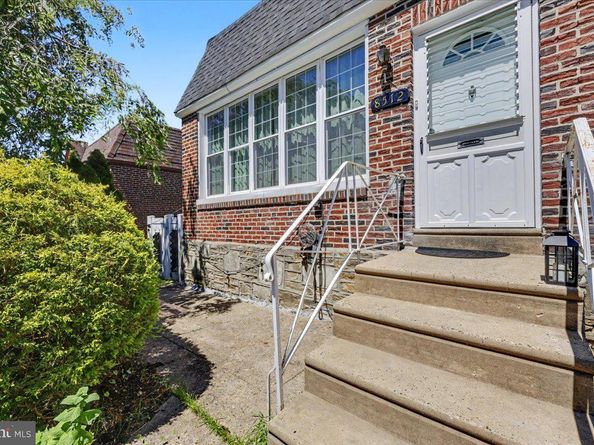 8512 Frontenac Street, Philadelphia PA 19152
