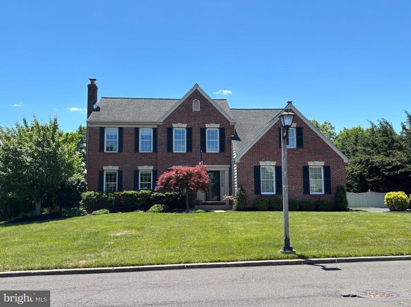 11 Gunning Lane, Langhorne PA 19047