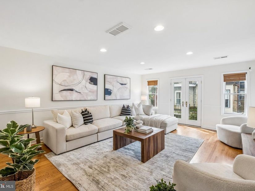 2234 Fitzwater Street, Philadelphia PA 19146