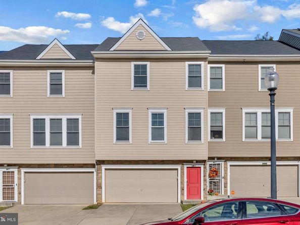 437 Woodcrest Drive SE, Washington DC 20032