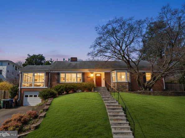 3438 N George Mason Drive N, Arlington VA 22207