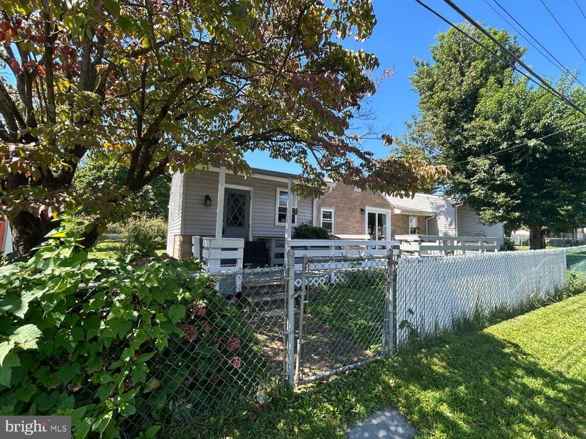 434 Sycamore Avenue, Croydon, PA 19021