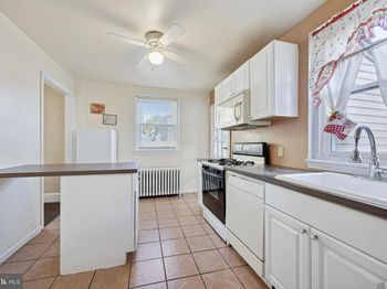 107 S Keystone Avenue