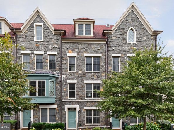 2855 Chancellors Way NE, Washington DC 20017