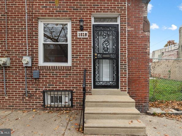 1519 W Thompson Street, Philadelphia PA 19121