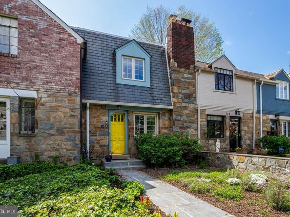 708 Devon Place, Alexandria VA 22314