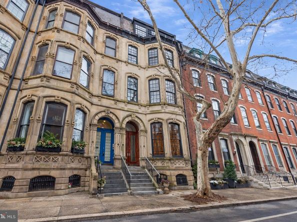 2106 Spruce Street, Philadelphia PA 19103