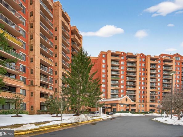 2230 George C Marshall Drive 513, Falls Church VA 22043