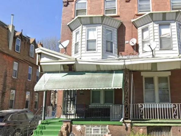2123 W Ontario Street, Philadelphia PA 19140