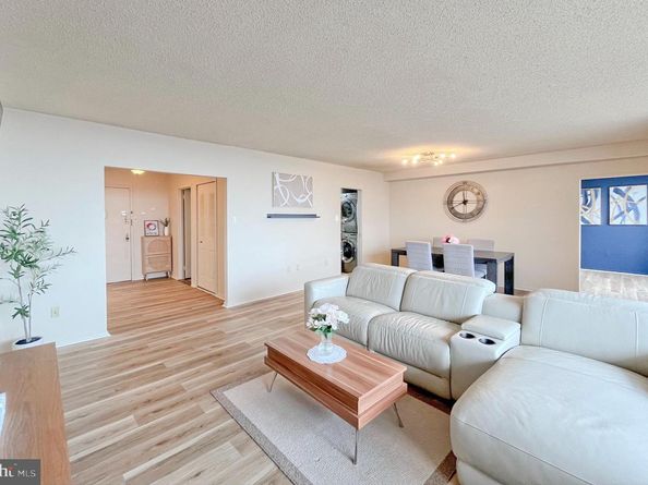 3705 S George Mason Drive 1811S, Falls Church VA 22041