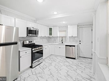 5722 Cambridge Street