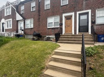 218 Stearly Street