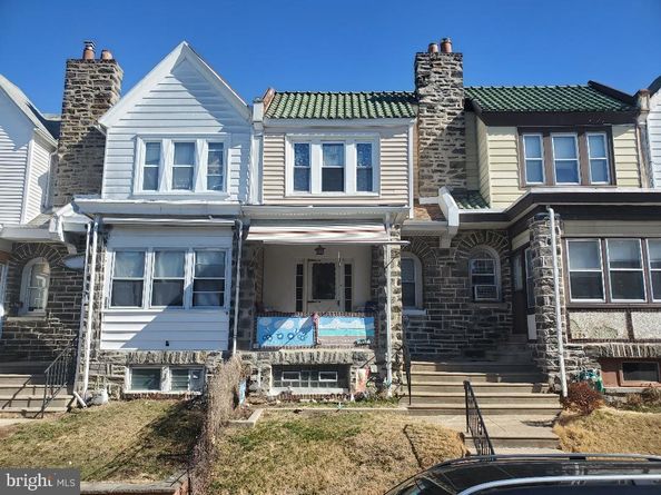 207 Avon Road, Upper Darby PA 19082