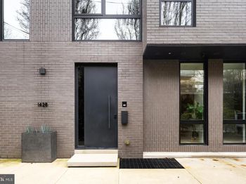 1430 Kenilworth Street