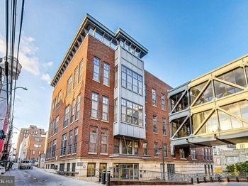2328 Champlain Street NW
