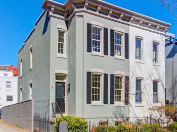 1523 Caroline Street NW