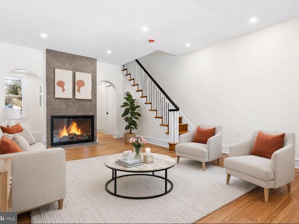 6812 Sprague Street, Philadelphia PA 19119