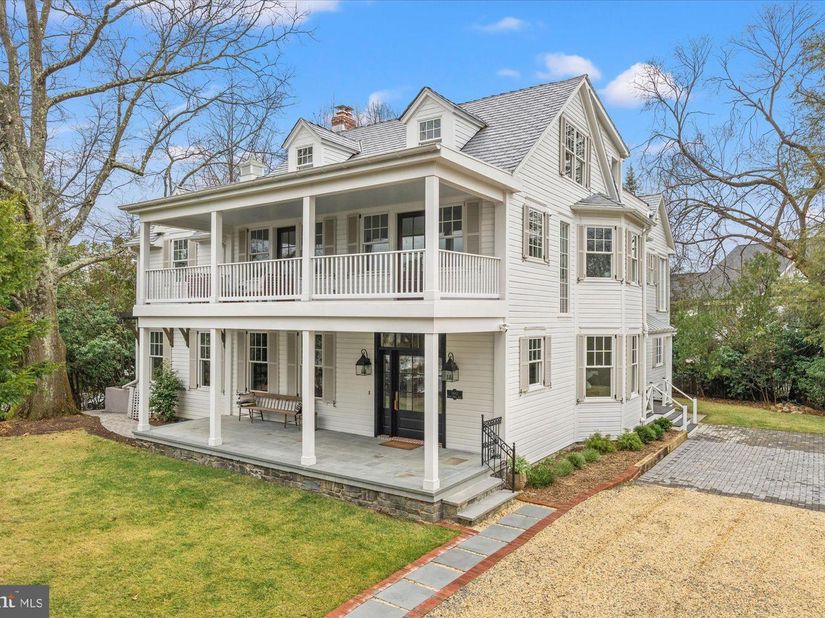 3612 N Glebe Road, Arlington VA 22207