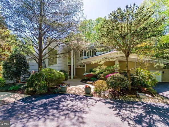 9 Oaklyn Court, Potomac MD 20854