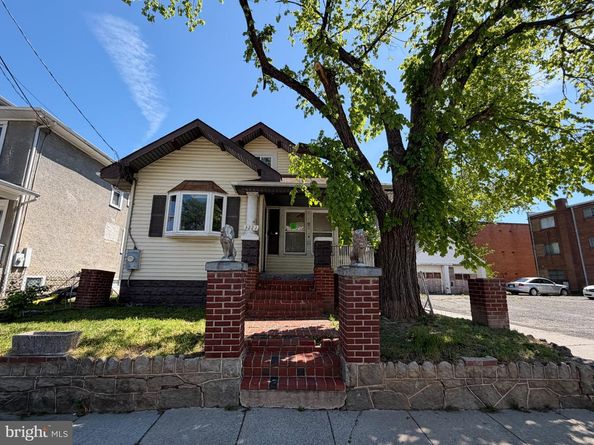 3222 10TH Place SE, Washington DC 20032