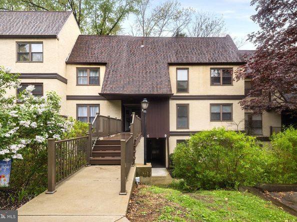 285 Shawmont Avenue D, Philadelphia PA 19128