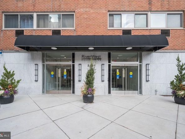 2101 Chestnut Street 1813, Philadelphia PA 19103