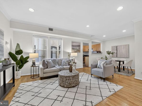 1669 Columbia NW 313, Washington DC 20009