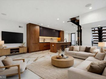 1843 Hartranft Street