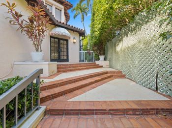 265 Everglade Avenue