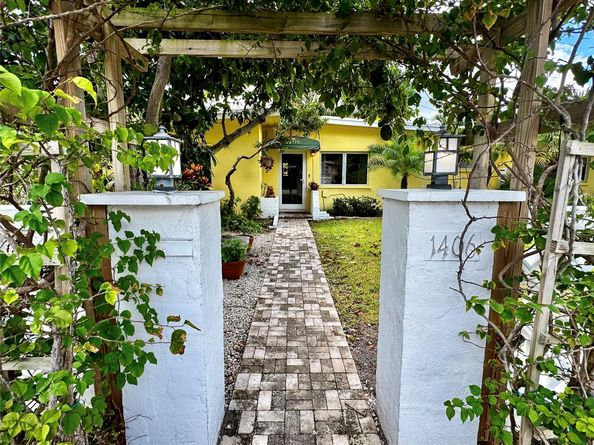 1406 NE 15th St, Fort Lauderdale FL 33304