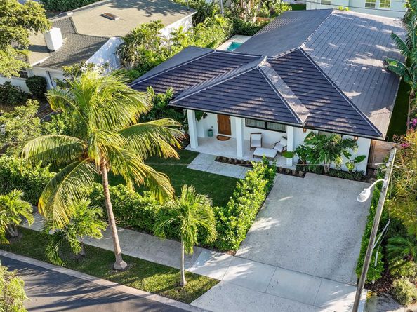 330 Laurie Road, West Palm Beach FL 33405