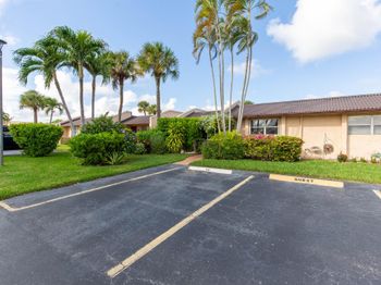 147 Lake Gloria Drive